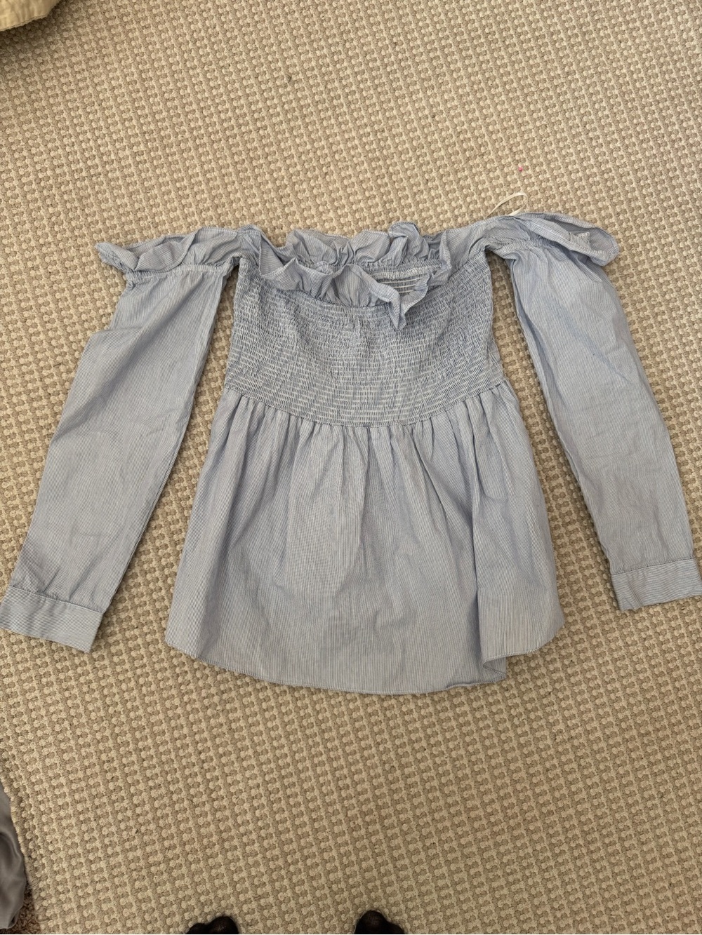 NYTT Light Blue Off-Shoulder Smocked Peasant Top